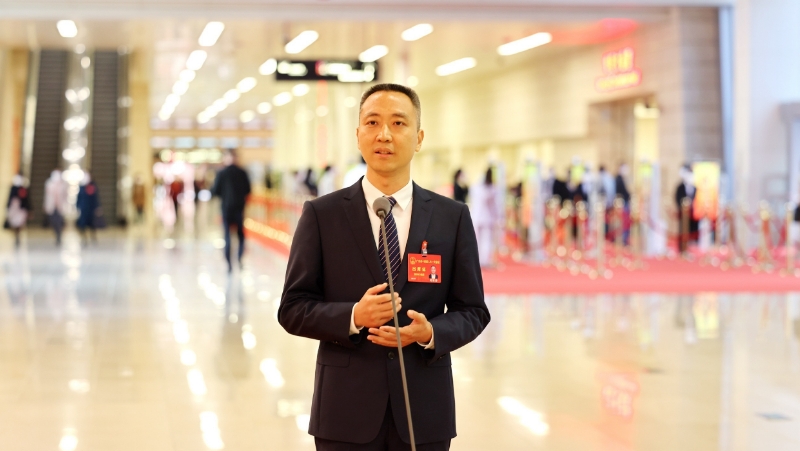 亮相廣東省兩會(huì) &ldquo;代表通道&rdquo;，黃源浩：深圳制造業(yè)要錨定&ldquo;全球領(lǐng)先&rdquo;